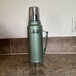 Aladdin Stanley 1 Quart Vacuum Bottle Thermos